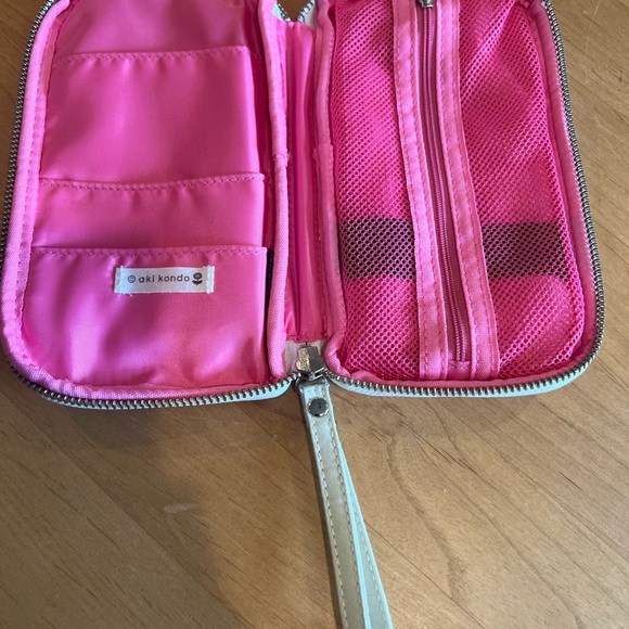 Field of flowers Pink Multi-Pocket drawer case Pencil Case - Picture 4 of 5